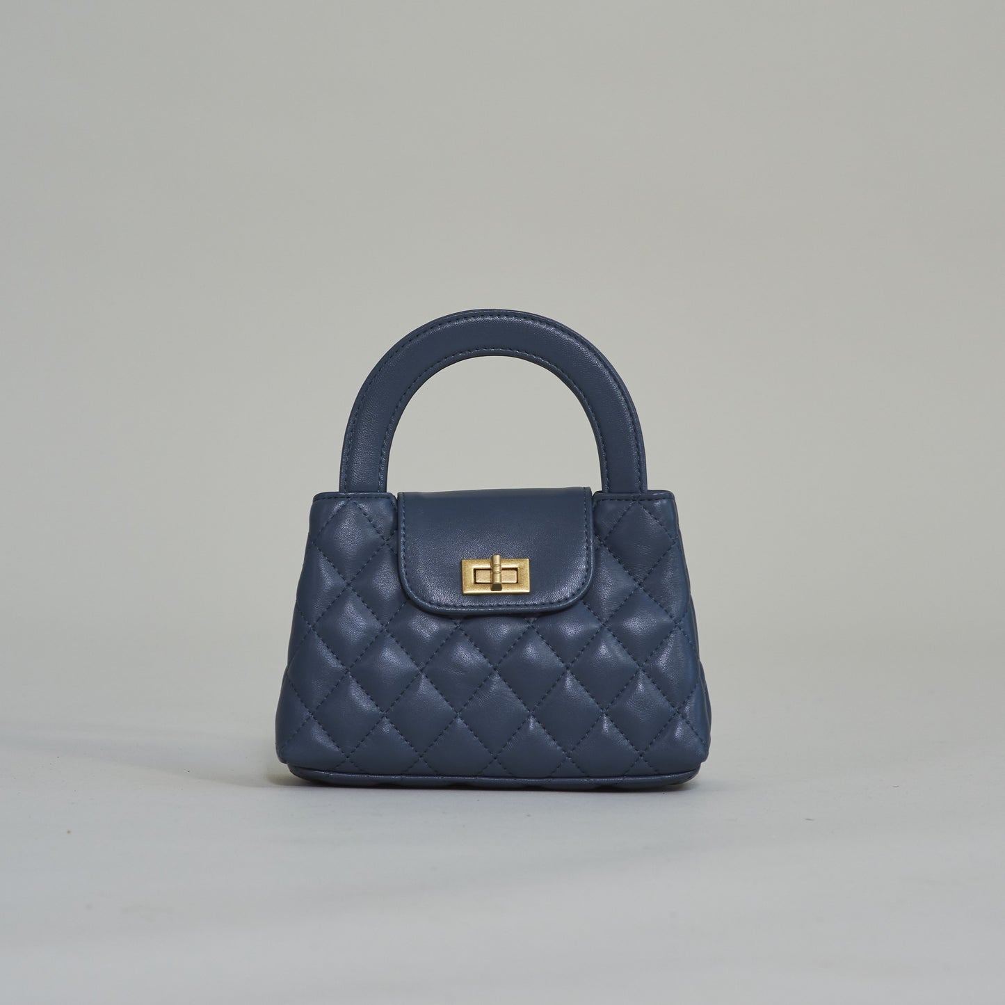 Wren Diamond Quilt Top Handle Purse