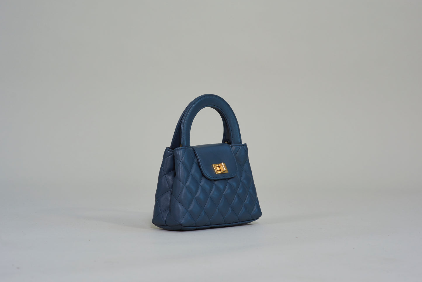 Wren Diamond Quilt Top Handle Purse