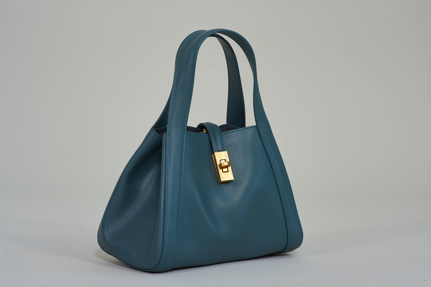 Amelia Gold Twist-Lock Handbag