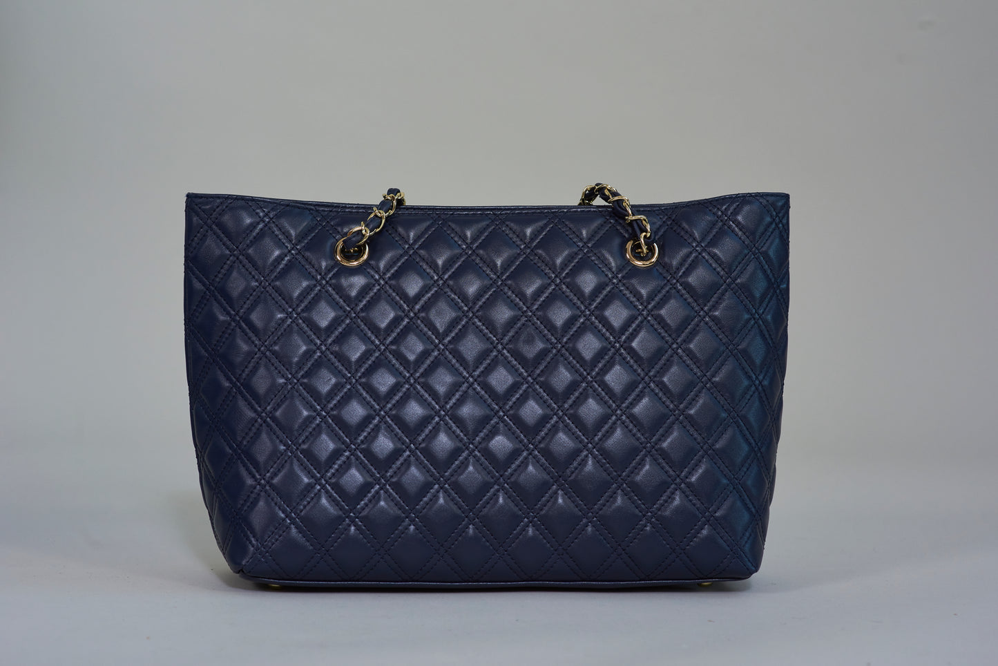 Zoe Diamond Rope Twist Tote
