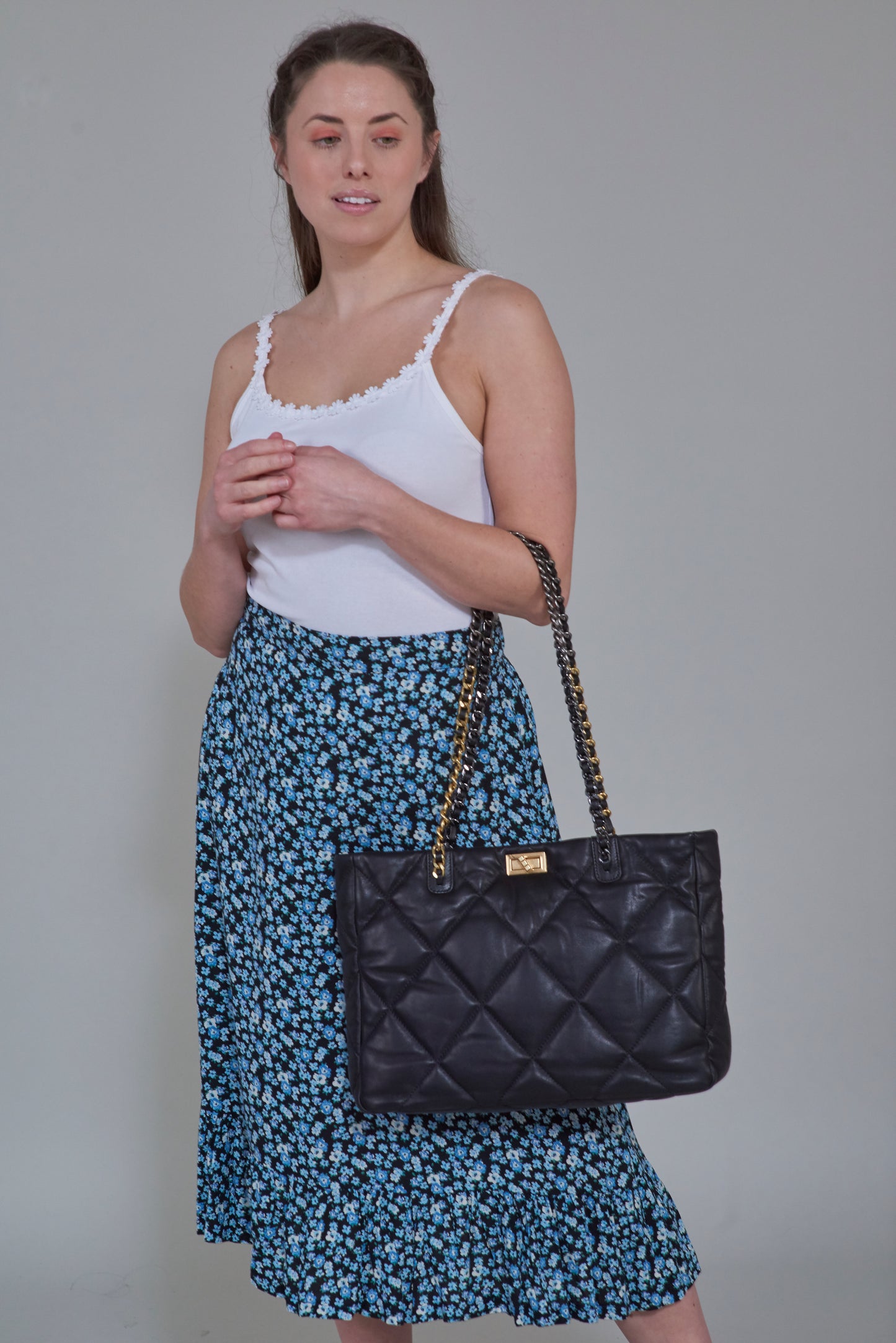 Sylvie Diamond Quilt Twist-Lock Tote