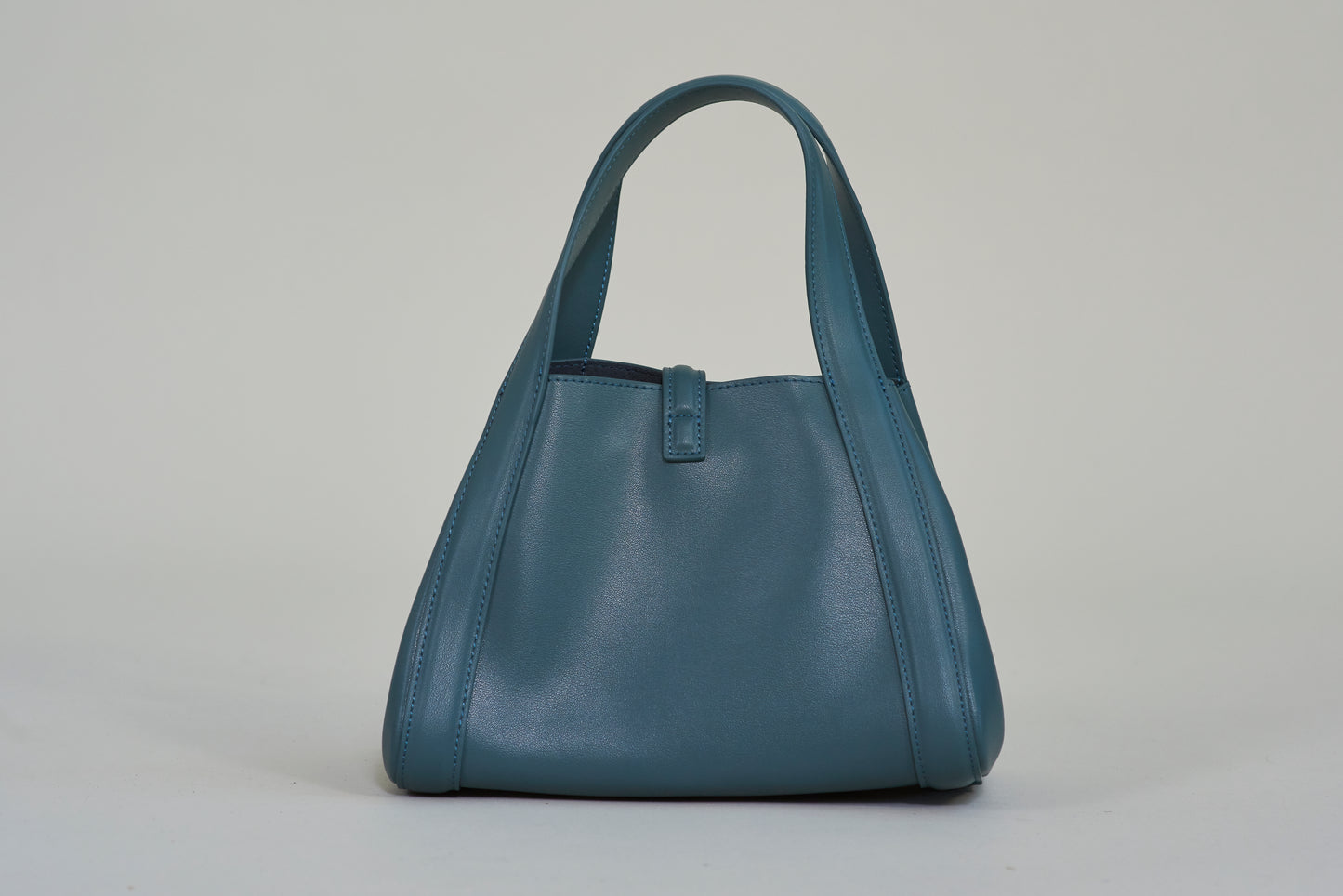 Amelia Gold Twist-Lock Handbag
