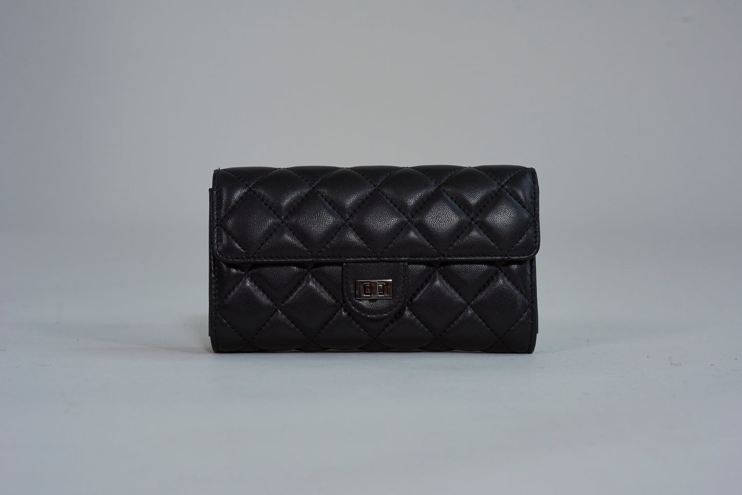 Celia Diamond Quilt Clutch