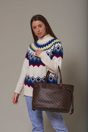 Crissy Checkered Totes with Wristlet Pochette